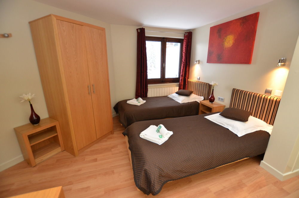 Hotel Rhodos Morzine アヴォリアズ エクステリア 写真
