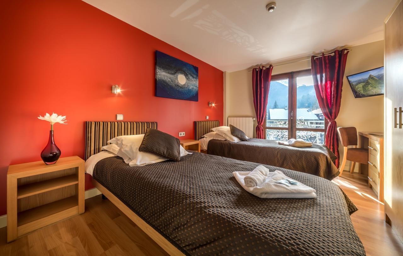 Hotel Rhodos Morzine アヴォリアズ エクステリア 写真